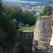 Burgruine-Wolfstein-007.JPG